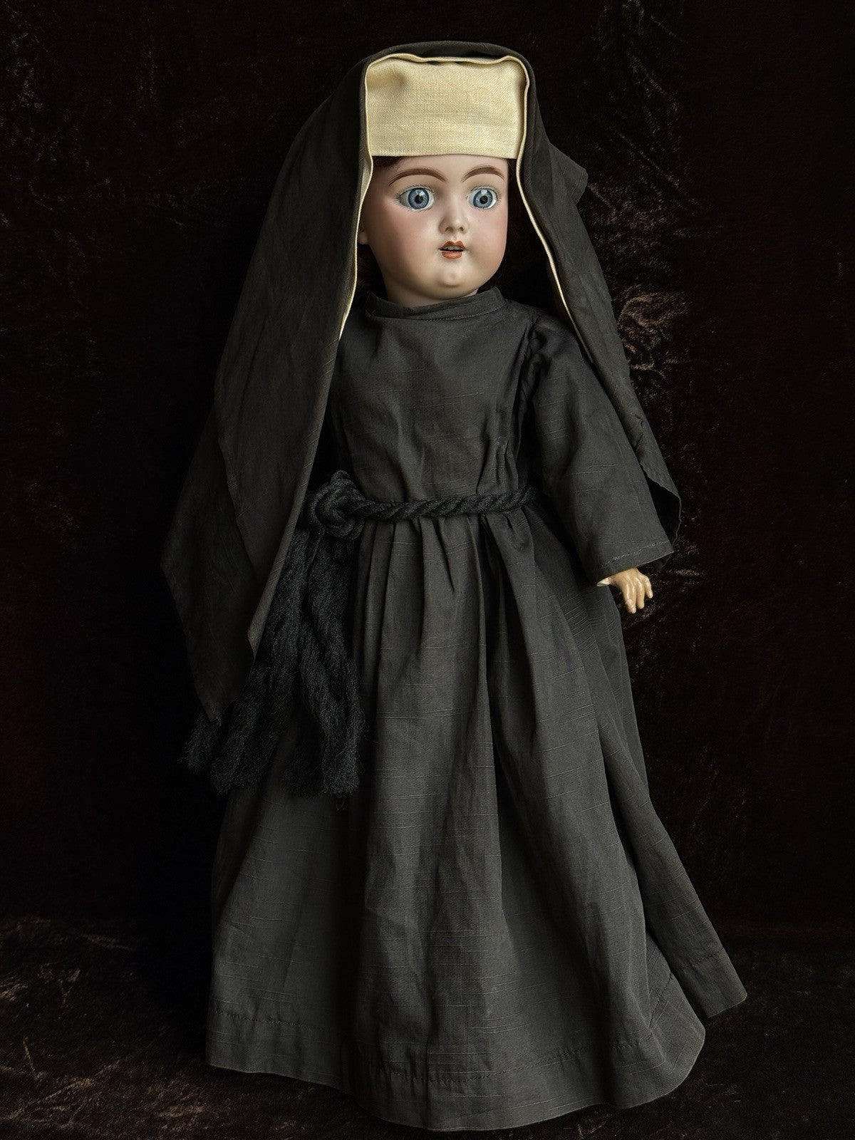 Antique German 17” Heinrich Handwerck 109 Bisque Head Nun Doll