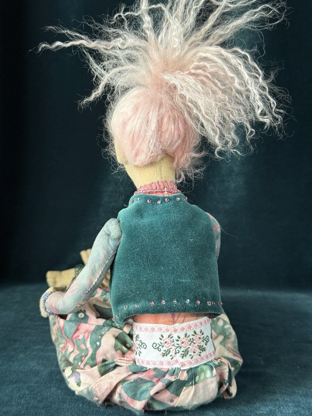 Lot Of 8 Artist Collectible Whimsical Cloth Dolls