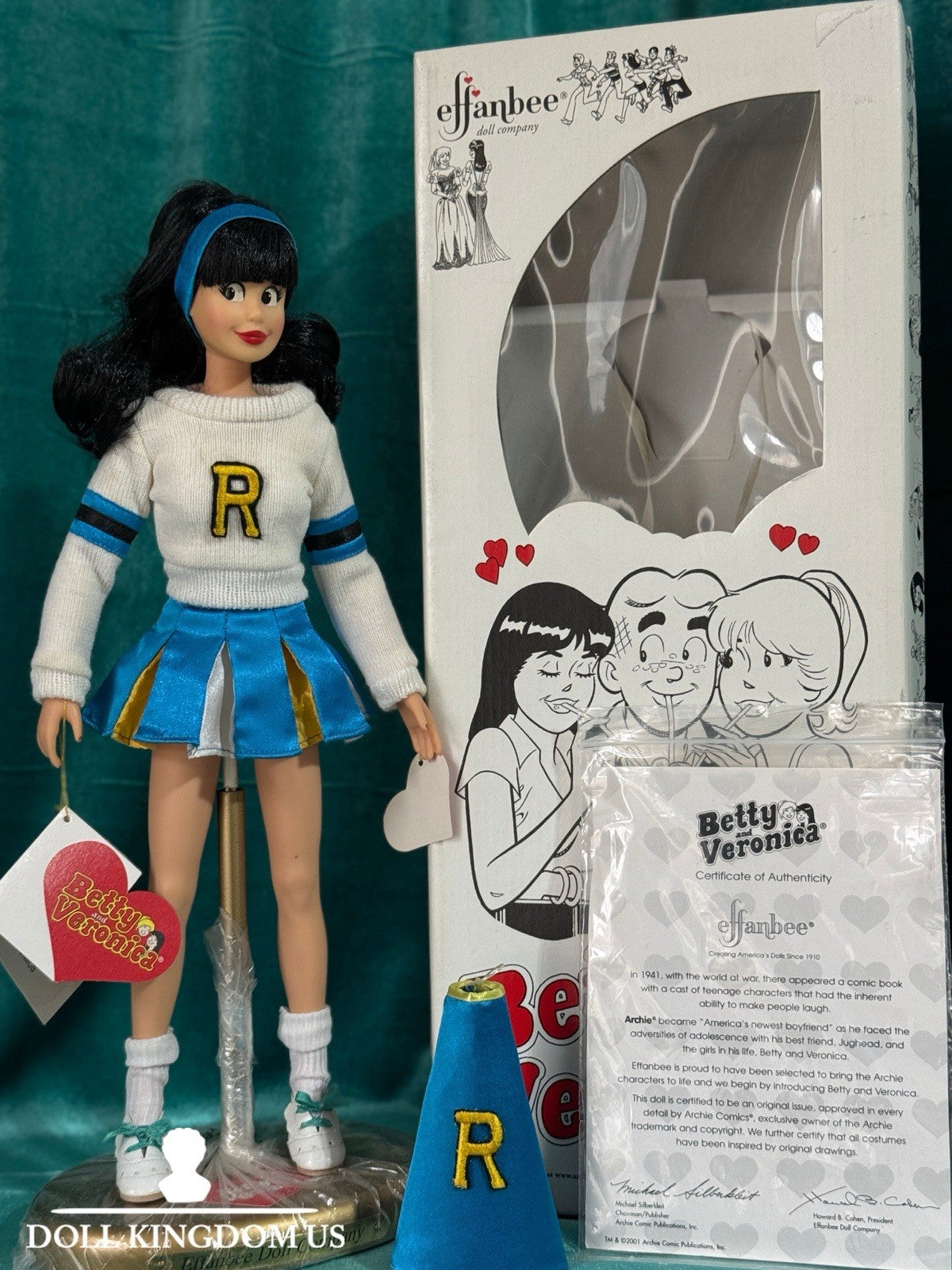 MIB Vinyl Doll “BETTY & VERONICA” Cheerleader Archie Comics DOLL by Effanbee