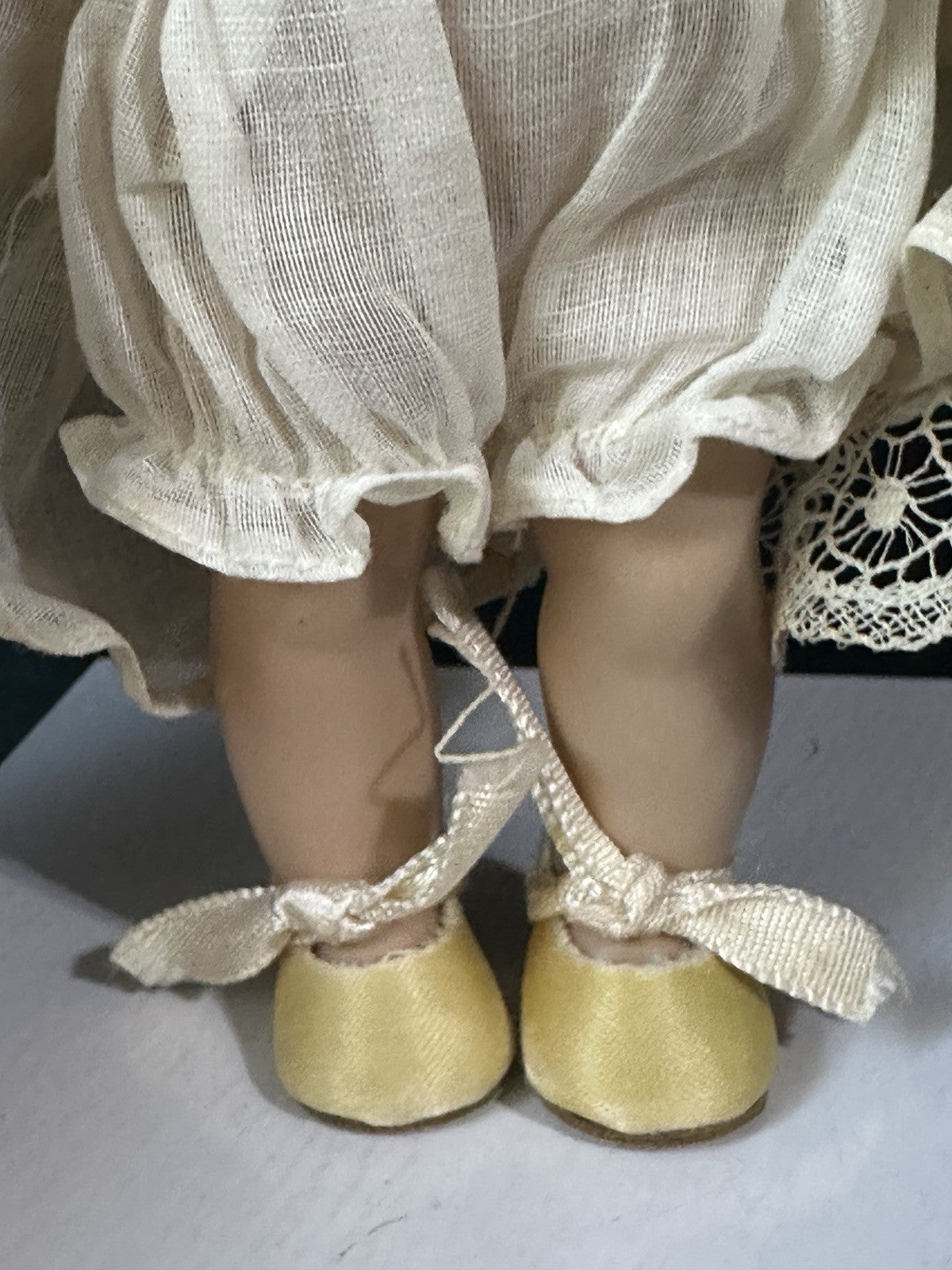 Vintage 1950’s Vogue Hard Plastic SLW Strung Ginny Doll Original Bride Outfit