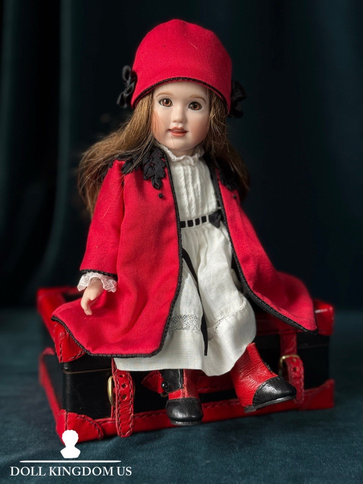 MIB Wendy Lawton 1997 “The Lawton Travel Doll” Wooden and Porcelain 9” Doll