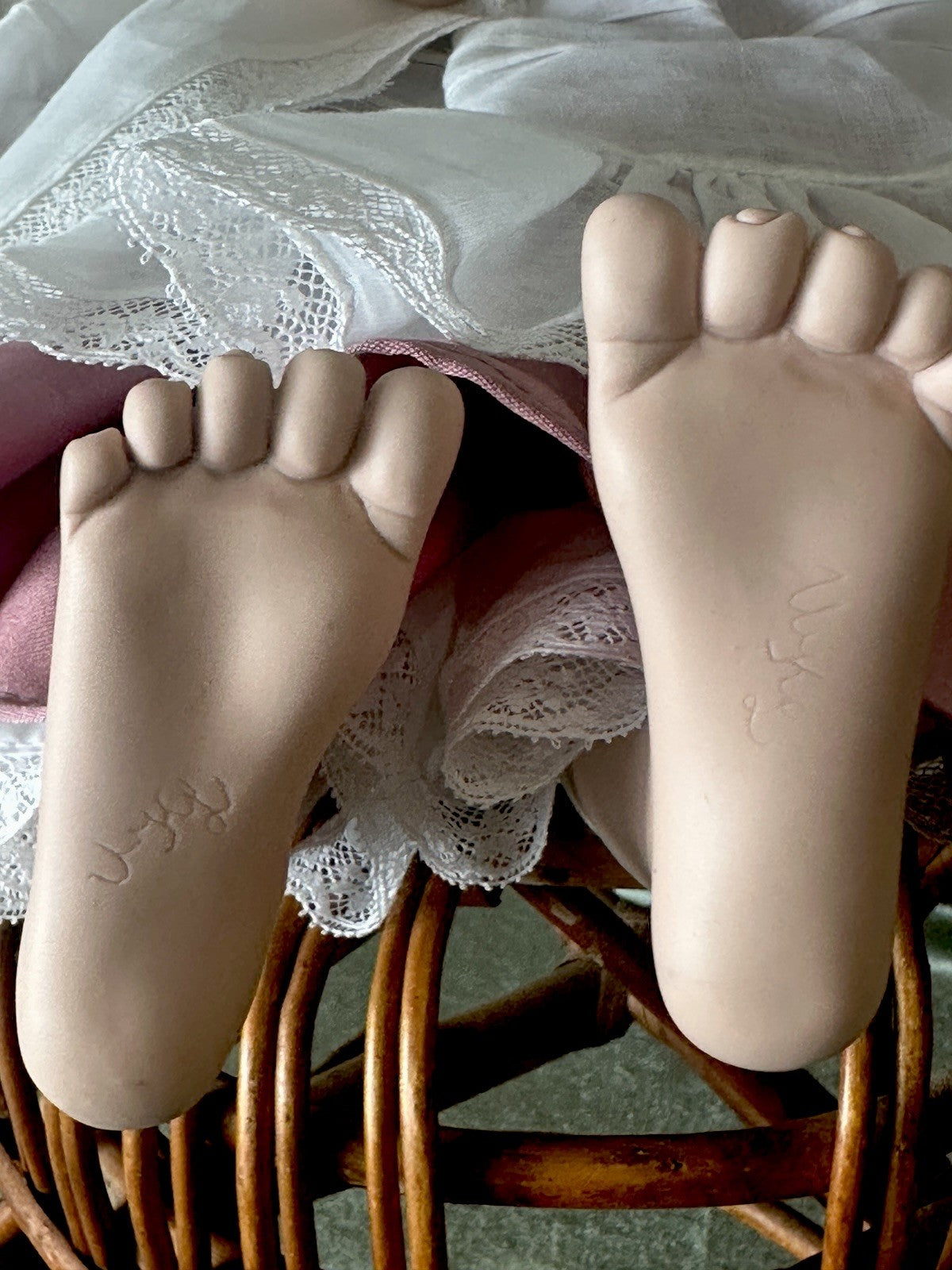 Collectible Artist 23” Porcelain Doll “Ganseliesel” by Ute Kase Lepp LE 50 COA