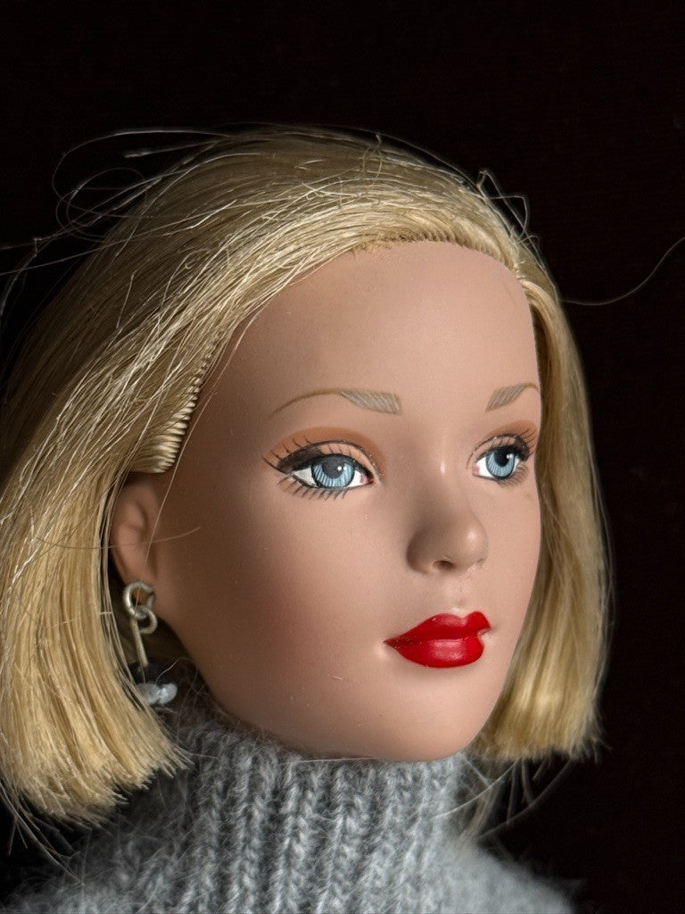 Collectible Tonner Tyler Wentworth 2002 Capital Investment Fashion Doll