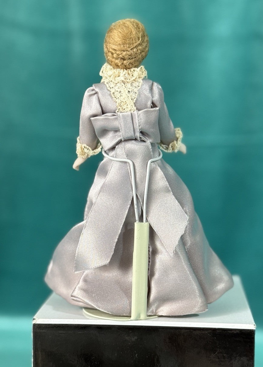 Porcelain/Cloth Reproduction Of Miniature Dollhouse 6” Lady Doll