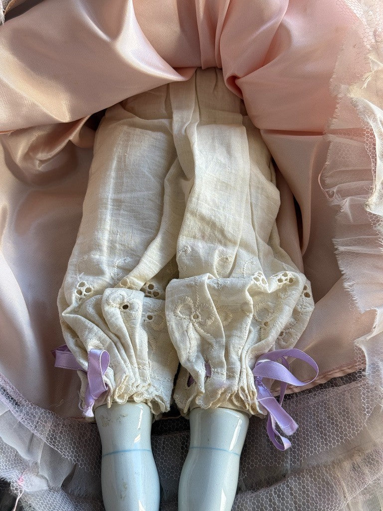 Antique German 22" Bawo & Dotter Brunette China Head Doll