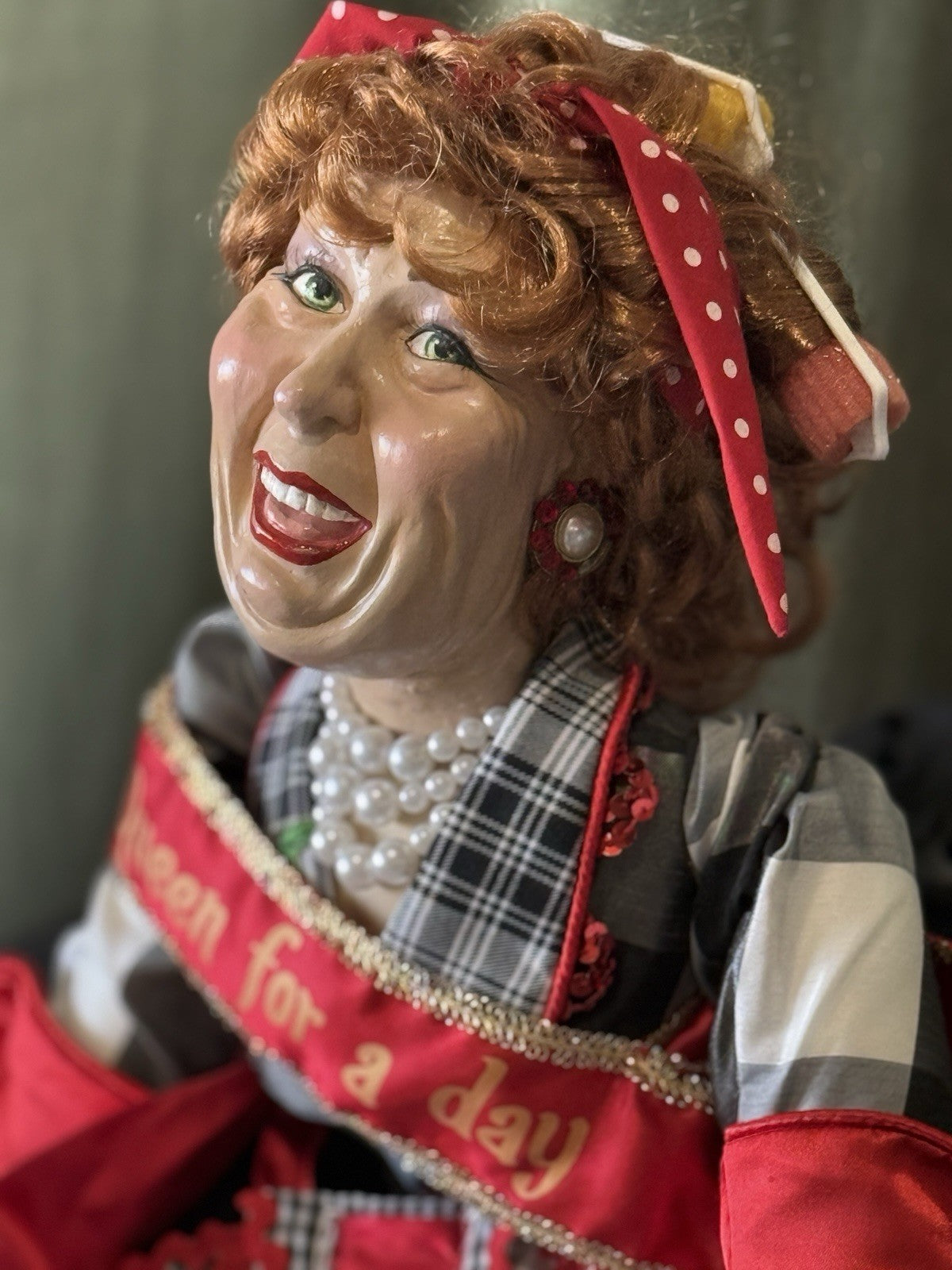Collectible Wayne Kleski Katherine’s Collection Mae Queen Of The Day 30” Doll