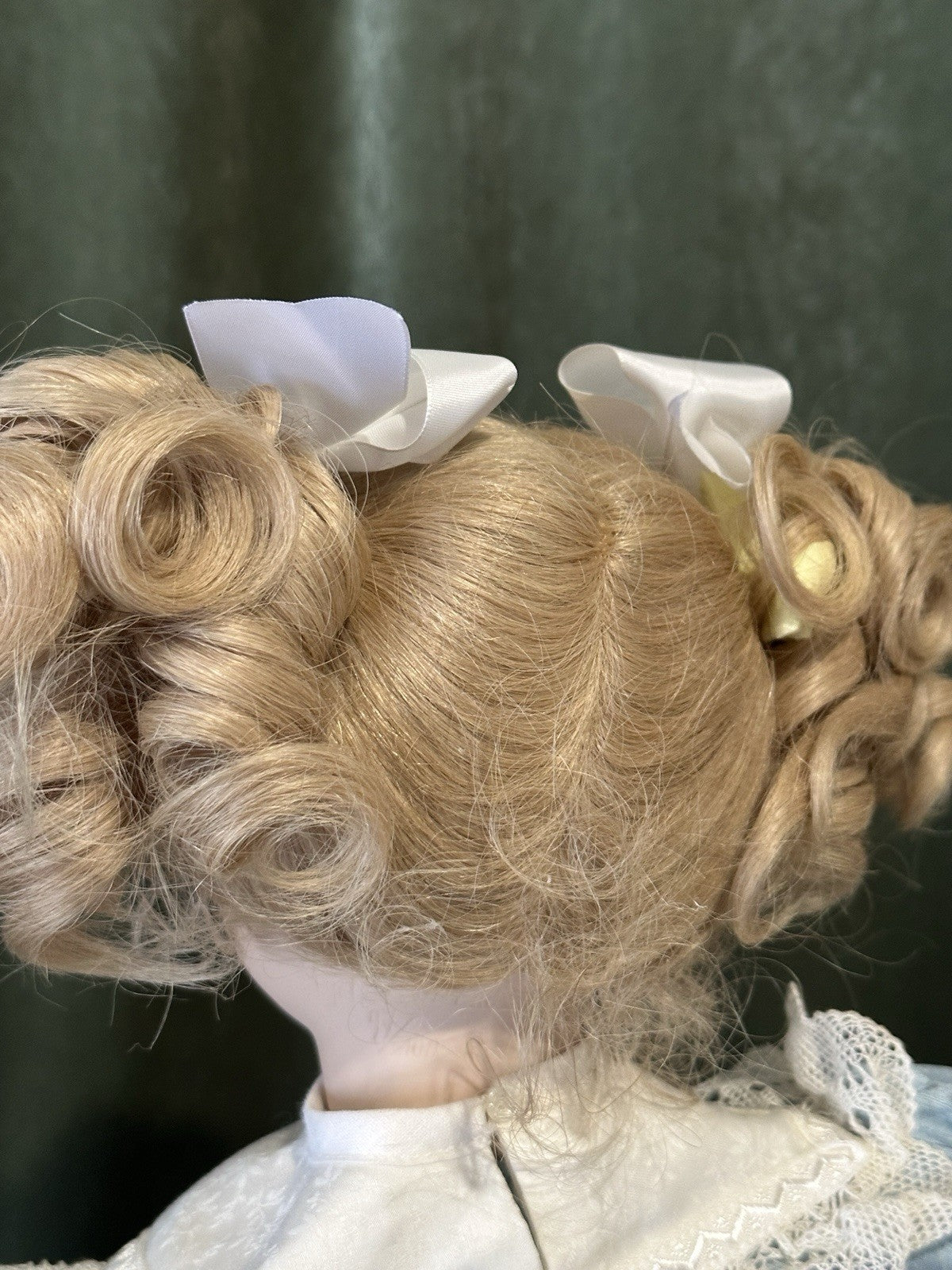 Collectible Artist 25” Porcelain Doll “Isabelle” by Ruth Treffeisen LE 97/100