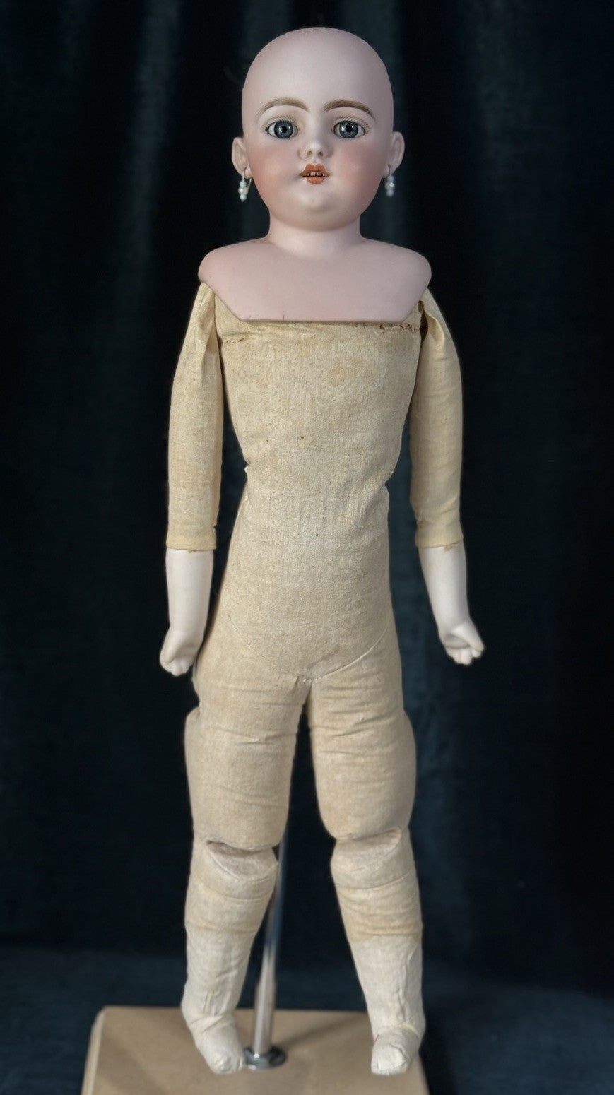 Antique German Simon Halbig Mold Dep 1040 Dep 8  Bisque Head 21” Doll