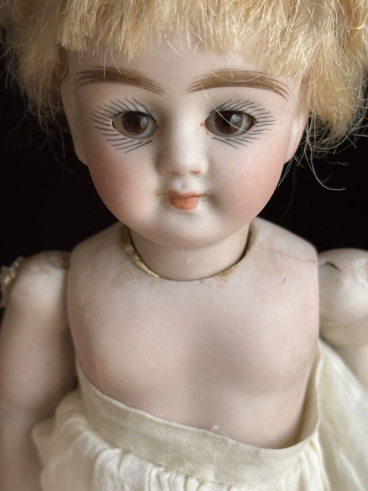 Ancienne poupée Kestner Mignonette yeux dormeurs tout biscuit Ancienne poupée Kestner Mignonette yeux dormeurs tout biscuit