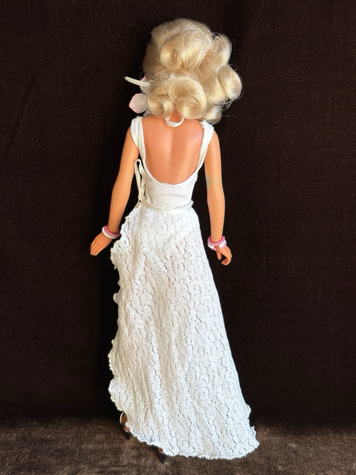 Vintage Kenner Darci Cover Girl Fashion Blonde Doll