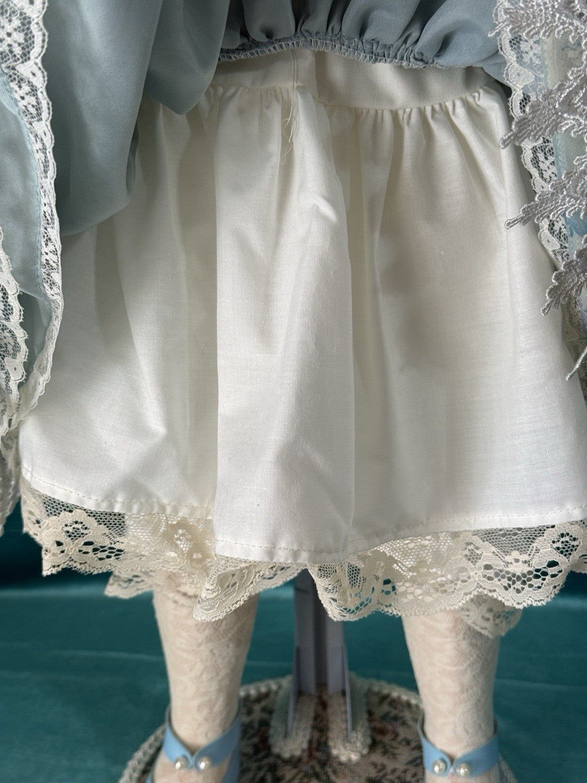 Large Mary Benner 29” Porcelain Doll Chole LE 750 With Tag/Stand