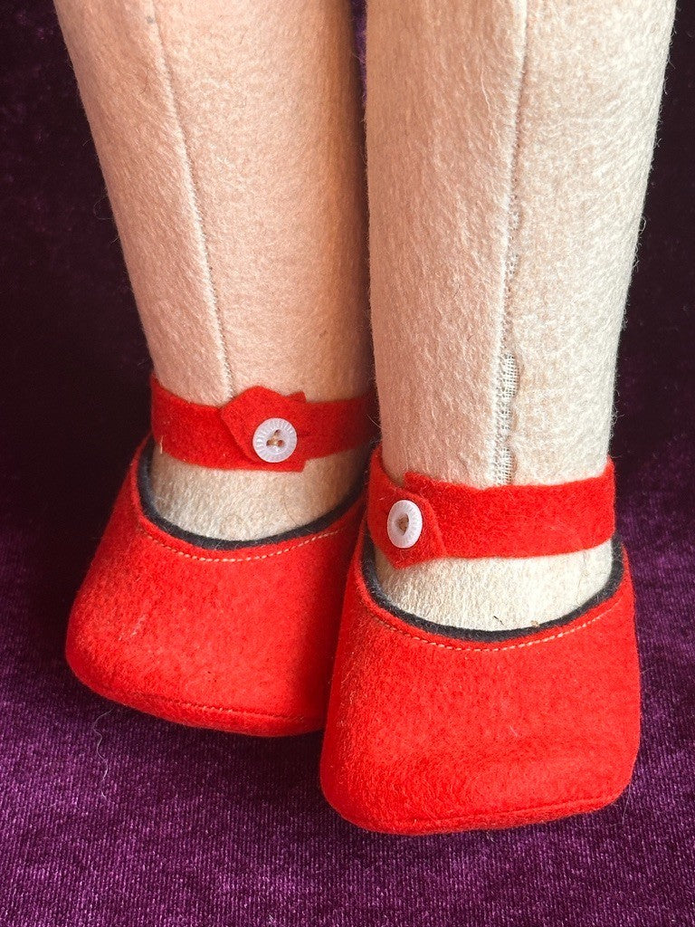 Vintage Italian 20” Early Lenci 109 Felt Cloth Doll