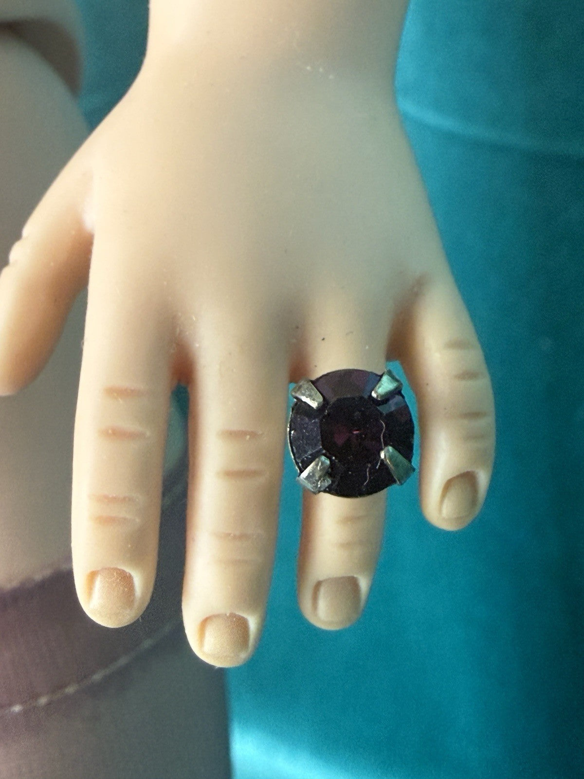 Vintage 1950’s Madame Alexander 20” Cissy Doll Multiple Outfits