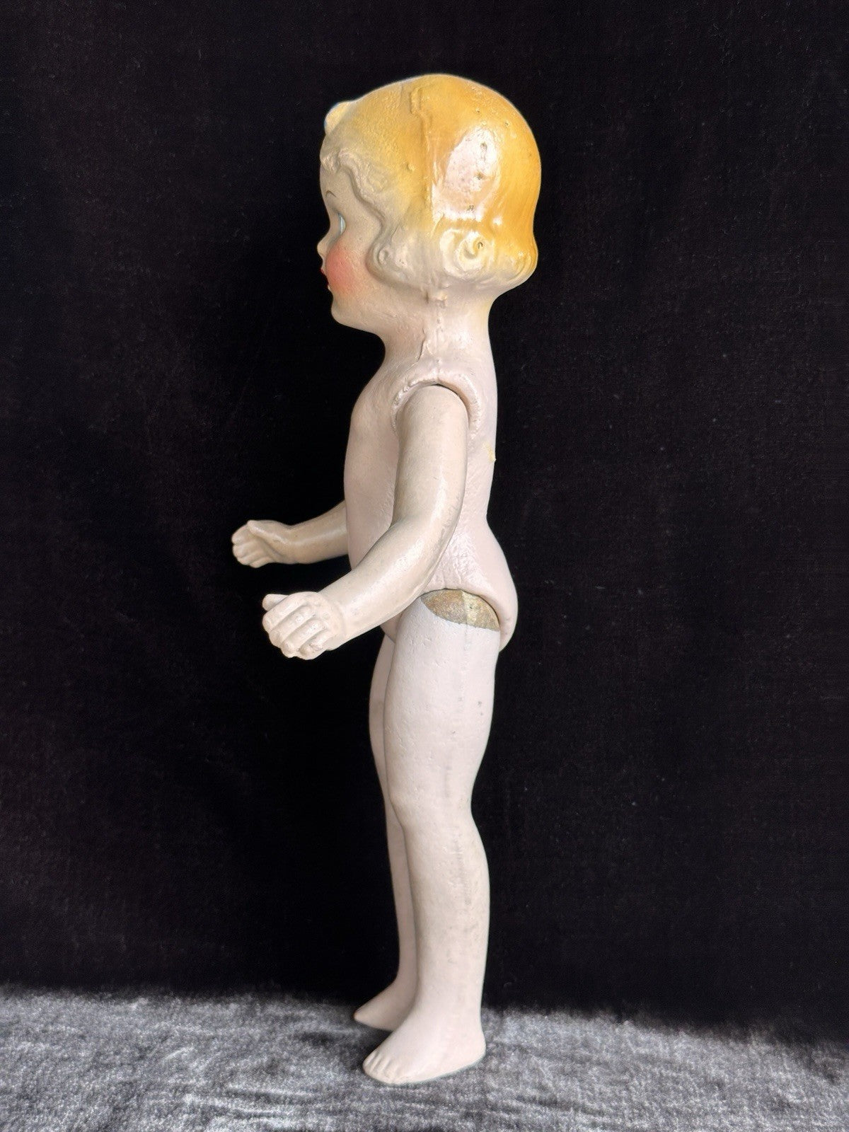 Vintage Unmarked Composition 14” Blonde Snow White Doll