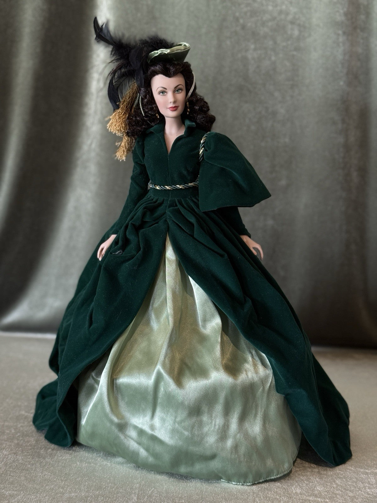Franklin Mint Gone with the Wind Scarlett O'Hara Green Drape Dress 16" Doll