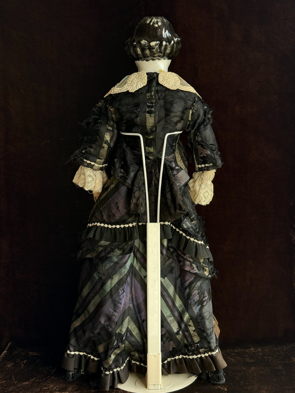 Large Antique German 27” Highbrow Flat Top Brunette China Fashion Doll