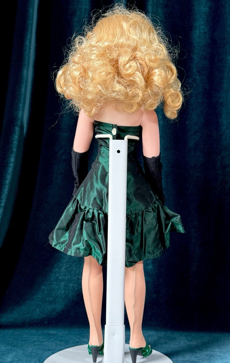 Madame Alexander Cissy Doll In Green Taffeta Dress and Real Fur  (Mink?) Coat