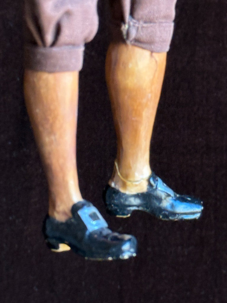 Pair of Vintage American Kimcraft Pilgrim Male and Female Dolls