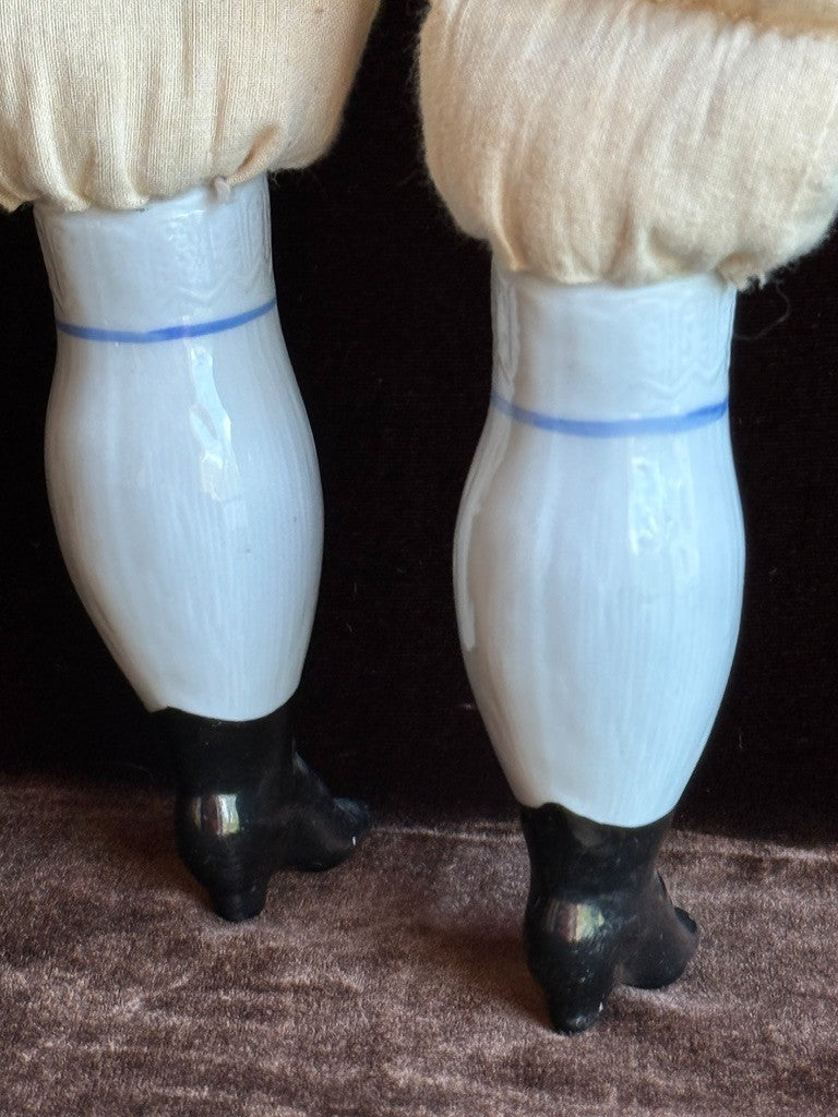 Antique German 21.5” Highland Mary Blonde China Doll