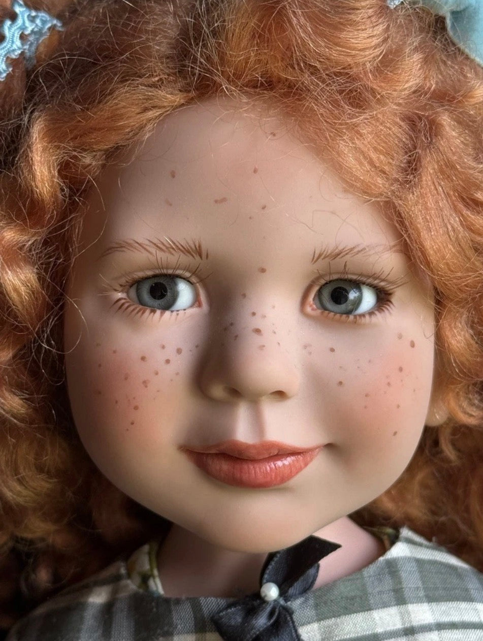 Rare Lifelike Zwergnase 18” Vinyl Asta Doll 2016 LE 75 with Bag and Tag