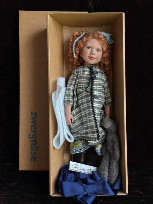 Rare Lifelike Zwergnase 18” Vinyl Asta Doll 2016 LE 75 with Bag and Tag