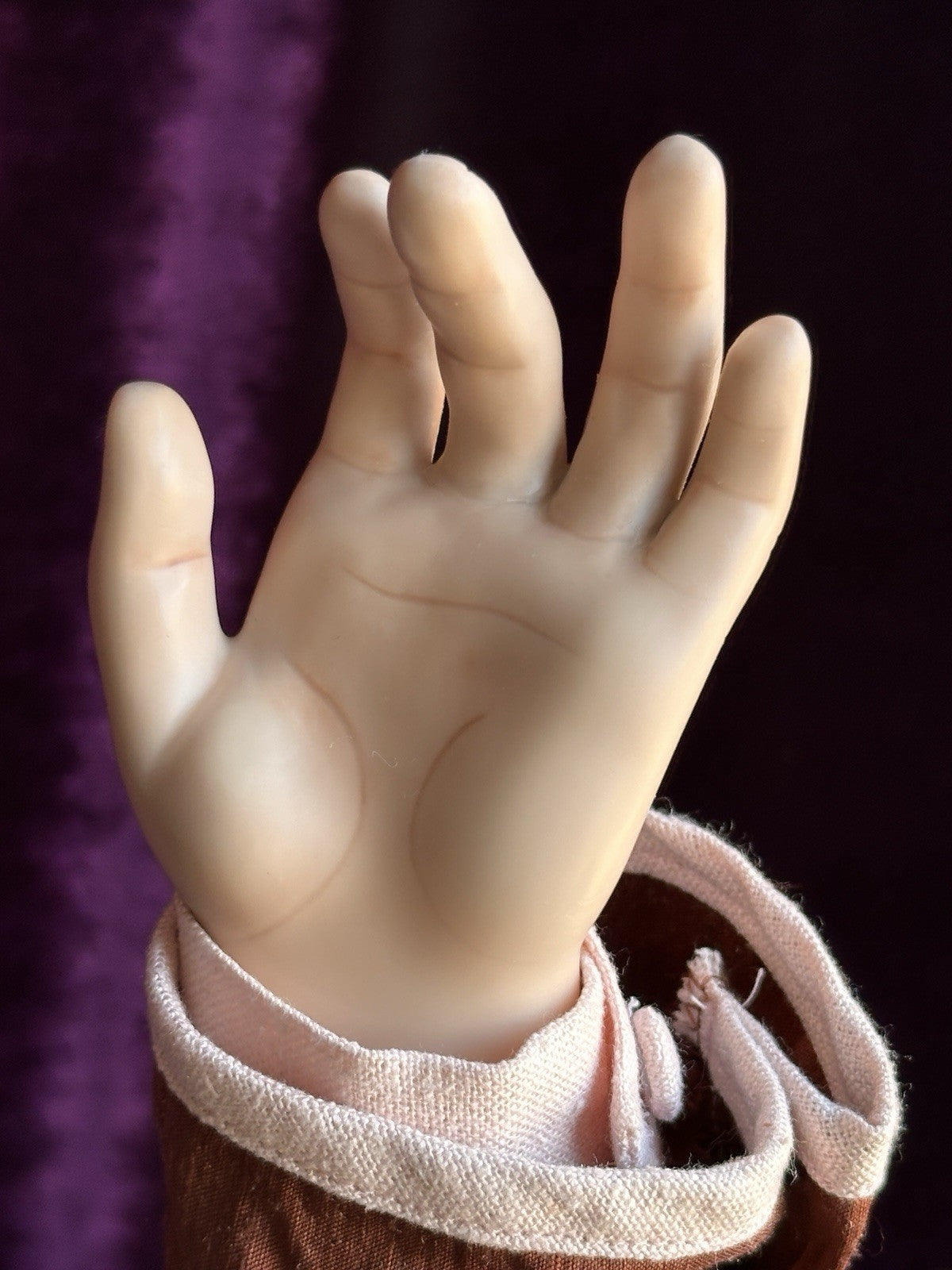 German 36” Hildegard Gunzel Wax Over Porcelain Camee Doll in Box LE USA 25